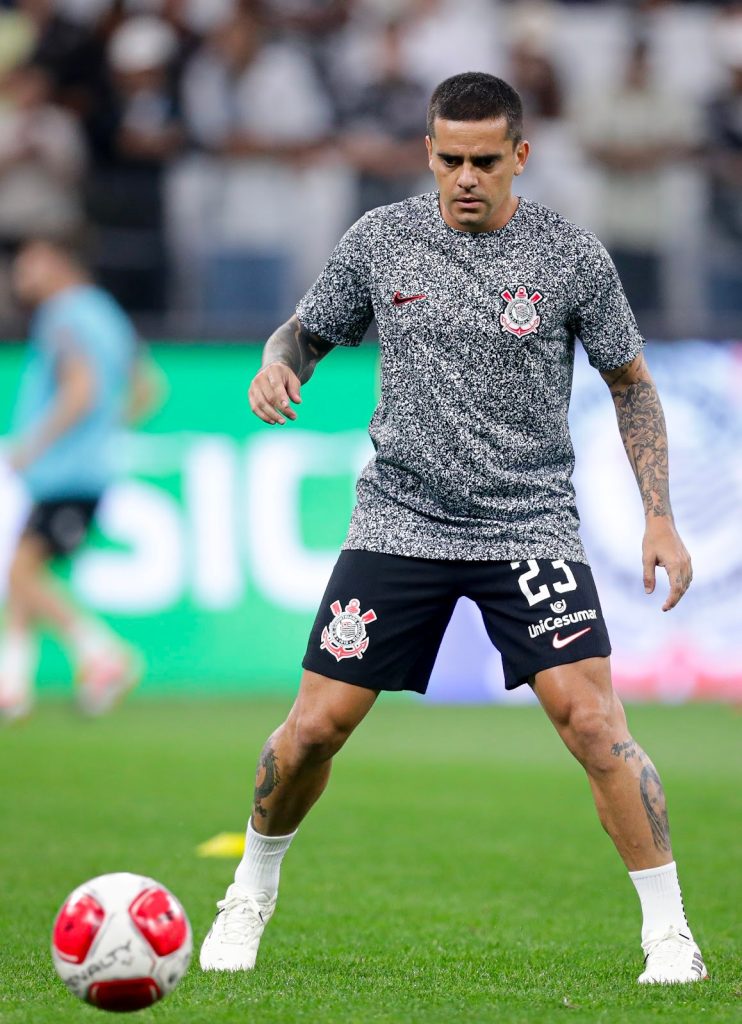 Fagner durante aquecimento pré-jogo Corinthians x São Paulo