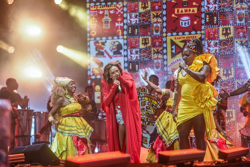 Daniela Mercury e Margareth Menezes durante o Festival de Verão em 2024, em Salvador  