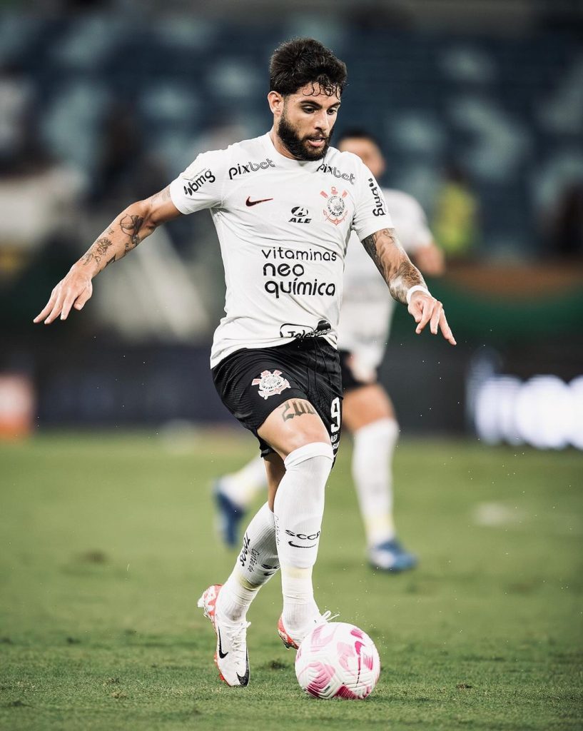 Yuri Alberto durante jogo do Corinthians no Campeonato Brasileiro 2023