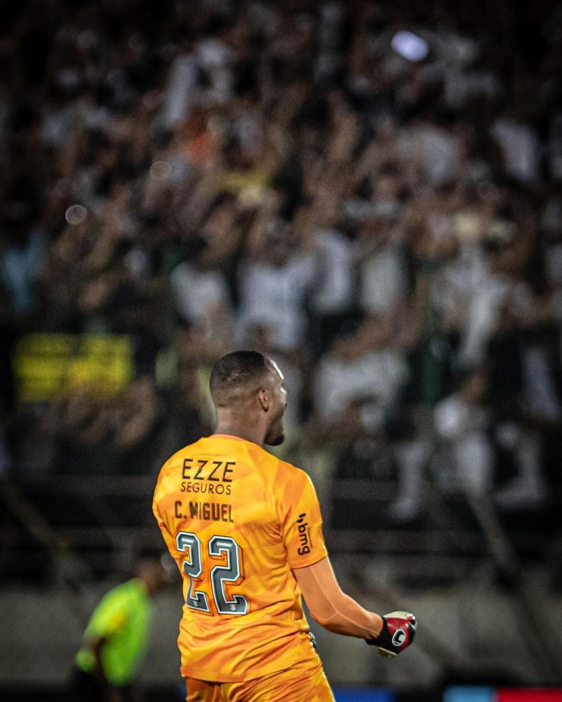 Carlos Miguel durante jogo do Corinthians contra o Cianorte, válido pela Copa do Brasil