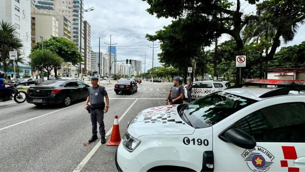 Foto de Policiais Militares