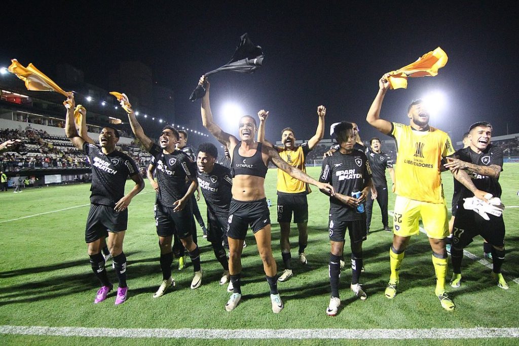 Jogadores do Botafogo comemorando