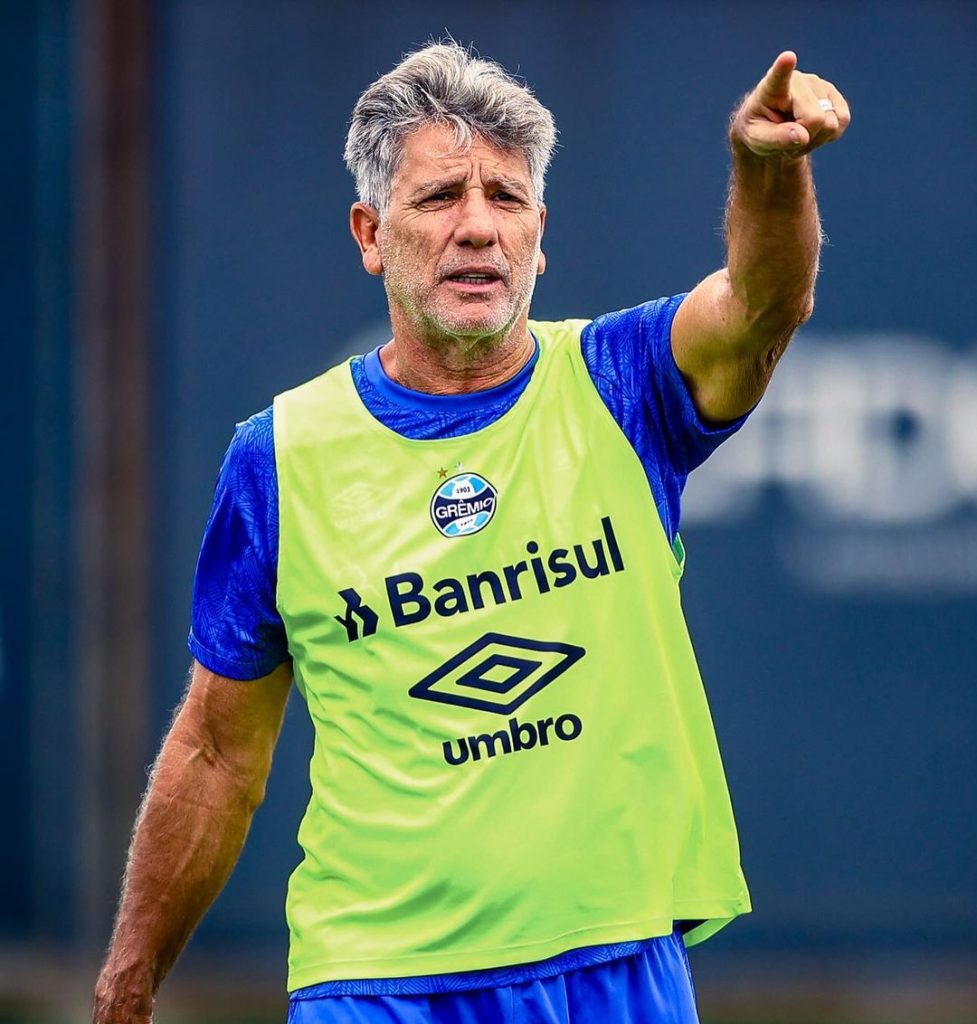 Renato Gaúcho durante treino do Grêmio