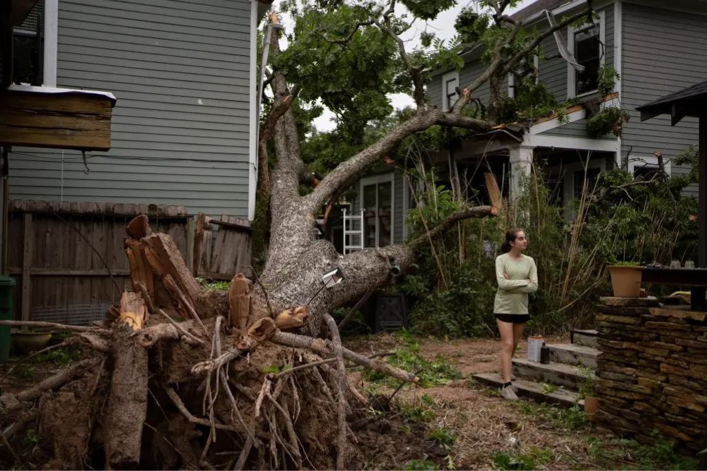 Destruição do tornado