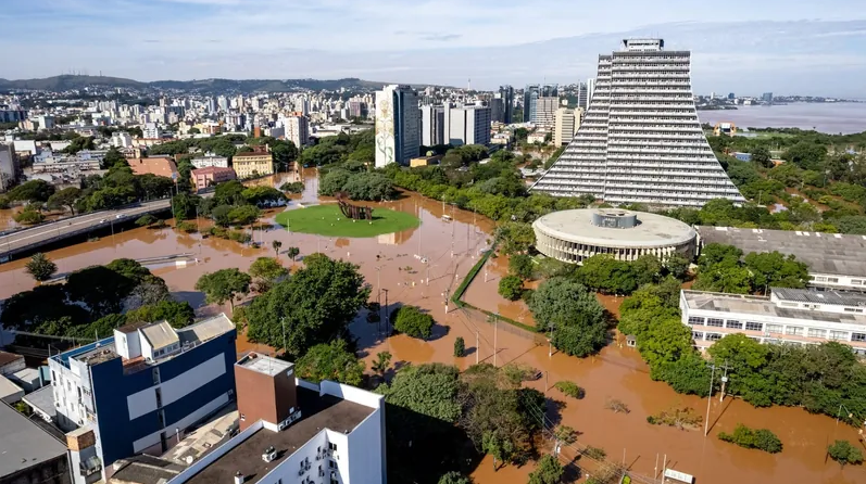 Enchentes em Porto Alegre