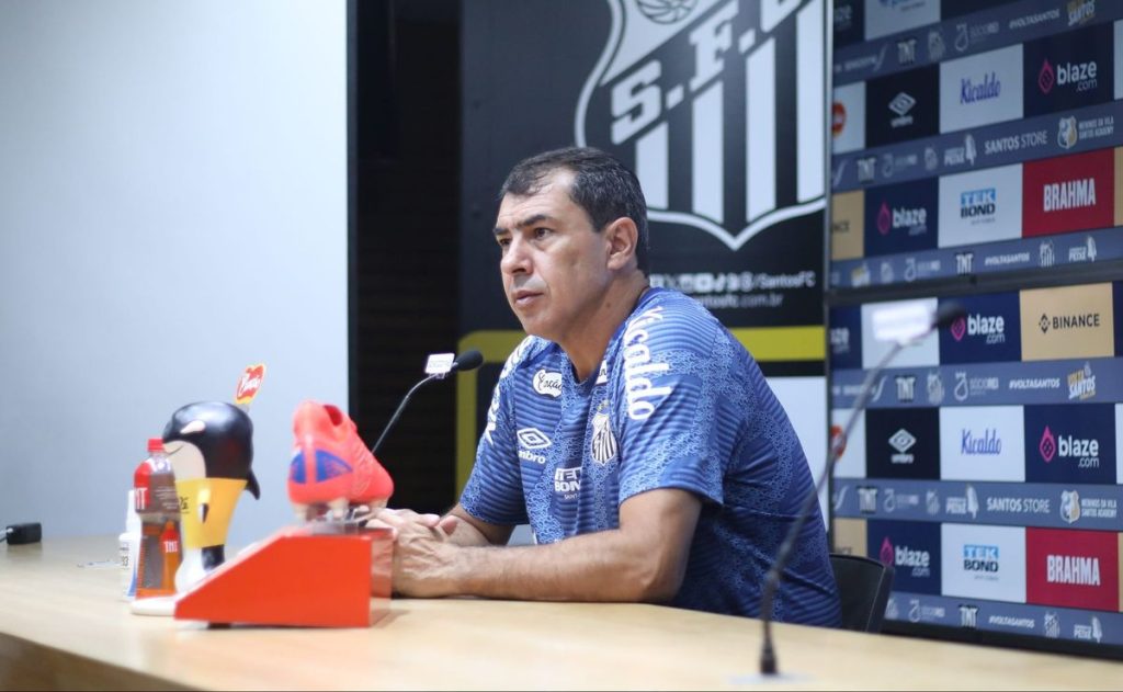 Carrile em entrevista 