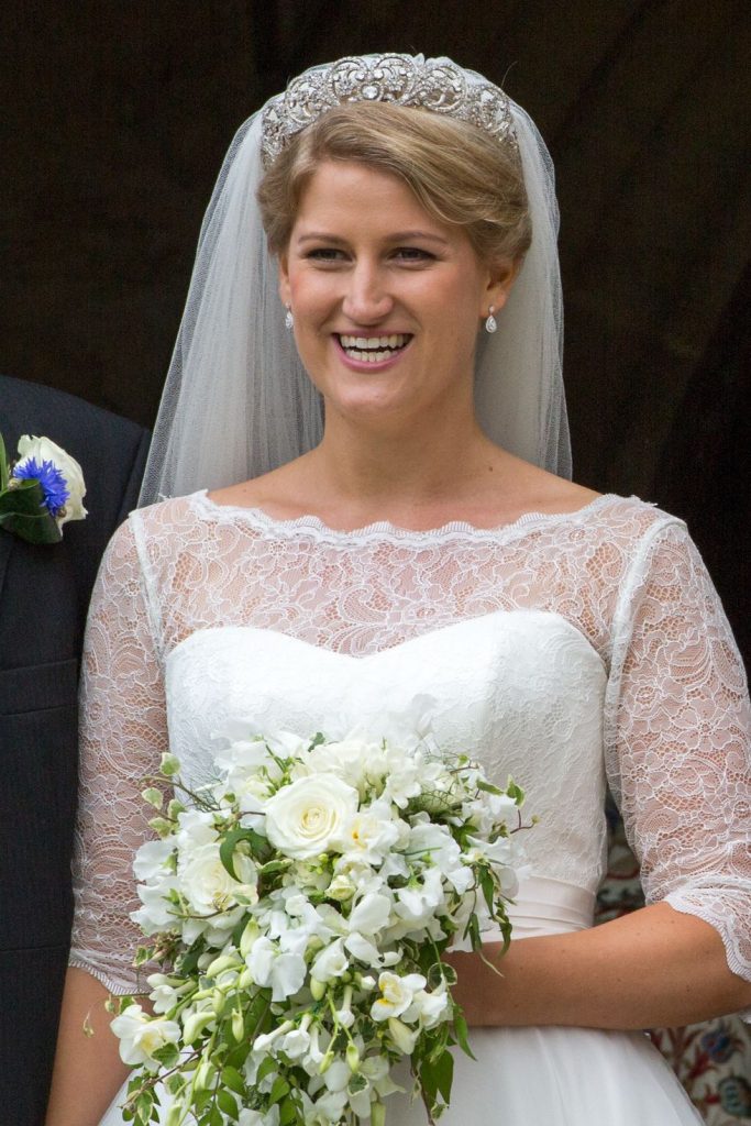 Celia McCorquodale, sobrinha da Princesa Diana usando a tiara Spencer em seu casamento