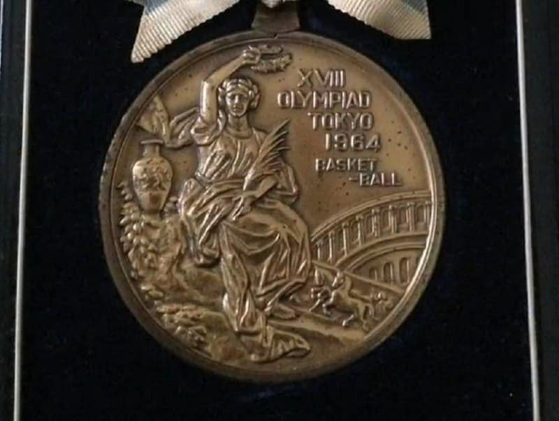 Bronze conquistado em 1964