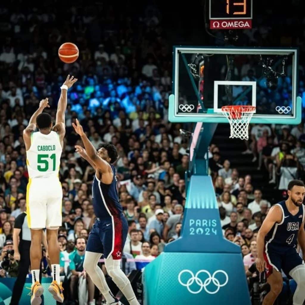 Bruno Caboclo durante partida contra os Estados Unidos nas quartas de final das Olimpíadas de Paris 2024