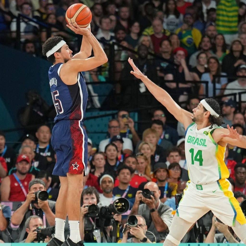 Devin Booker durante partida contra o Brasil nas quartas de final das Olimpíadas de Paris 2024