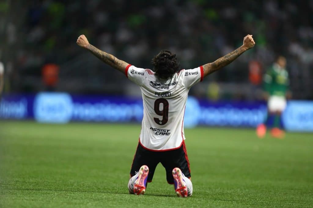 Flamengo encara o Bolívar no Maracanã