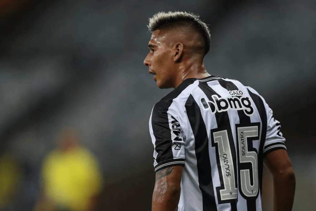 Zaracho em partida pelo Galo; jogador ficará afastado, no mínimo, 30 dias