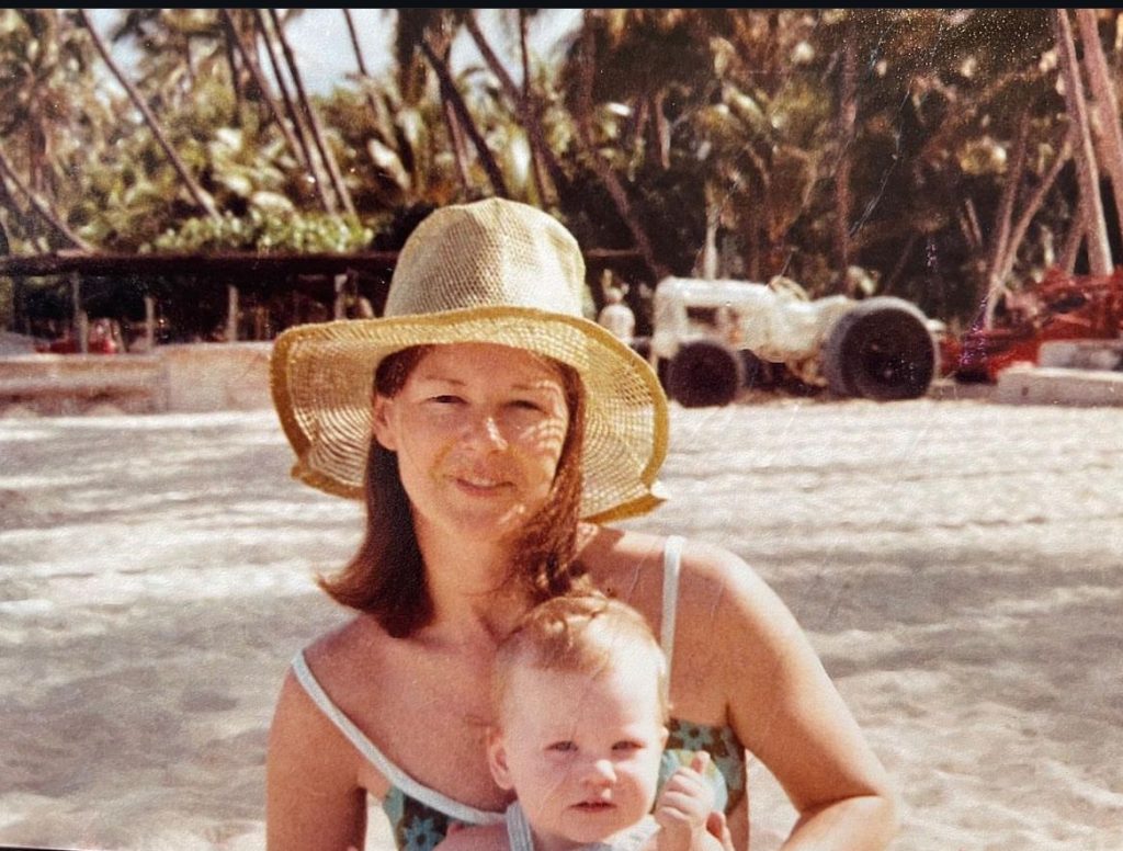 Nicole kidman e sua mãe Janelle Ann Kidman 