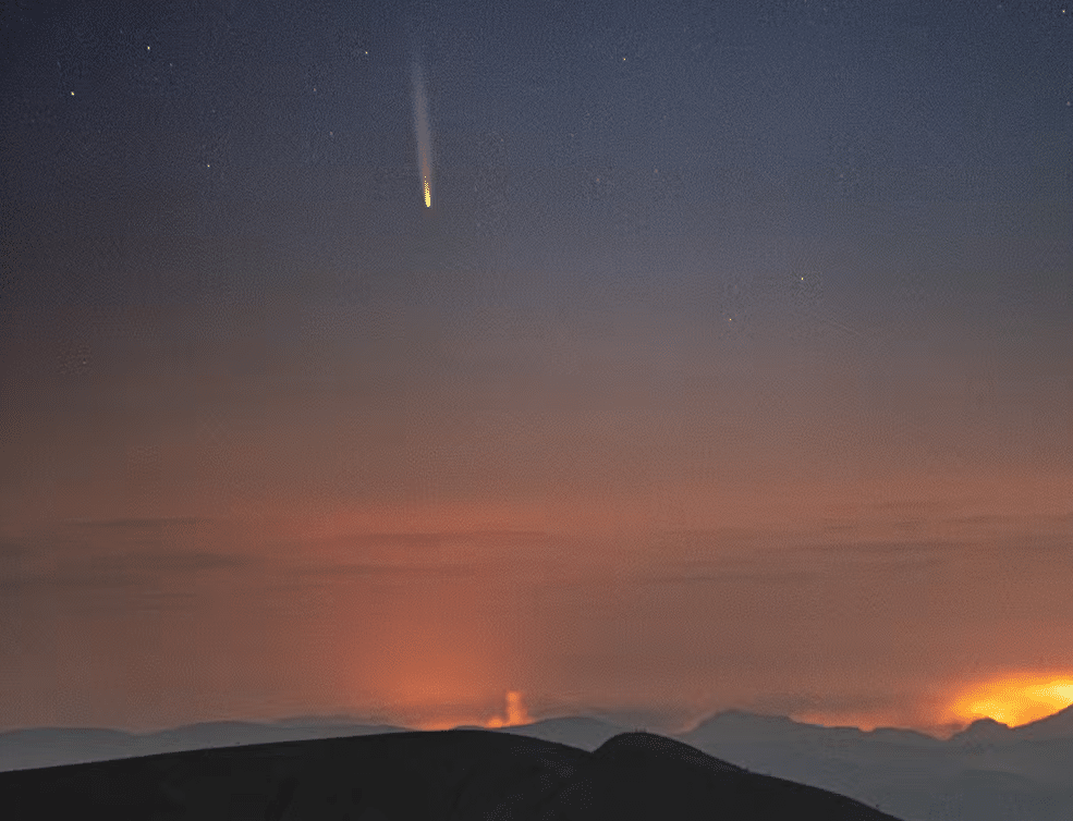 Cometa do Século durante o “periélio” (reprodução/G1/Cristiano Xavier)