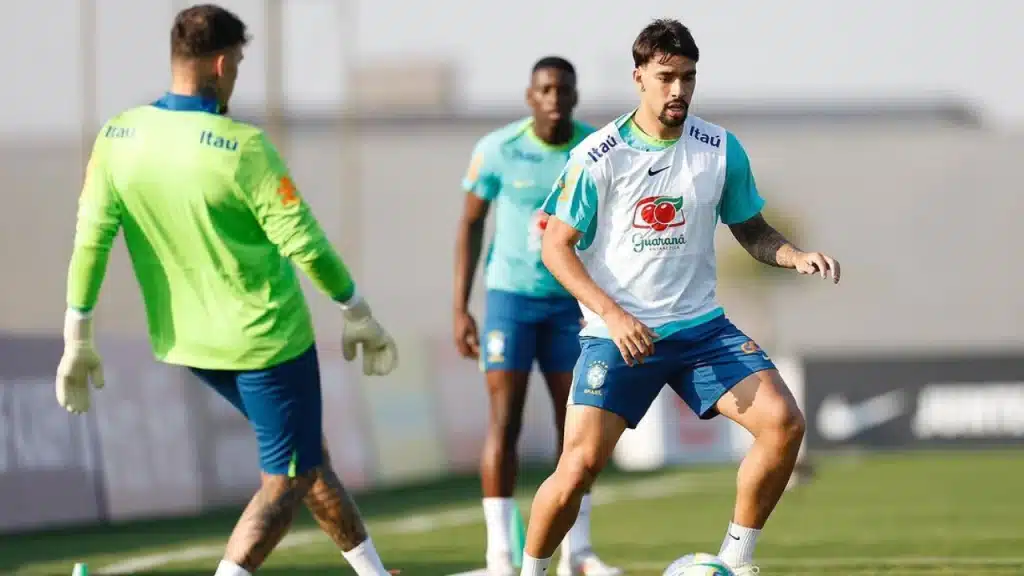 Jogadores do Brasil durante treino no CT do Athletico-PR